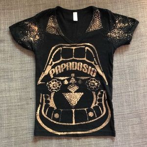 Papadosio V neck custom bleached